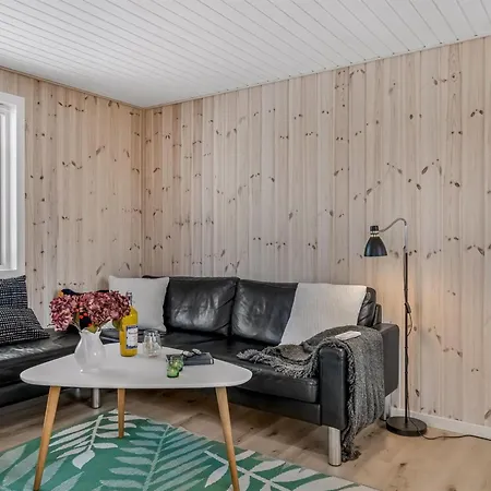 Annukka - 500m From The Sea By Interhome Lokken